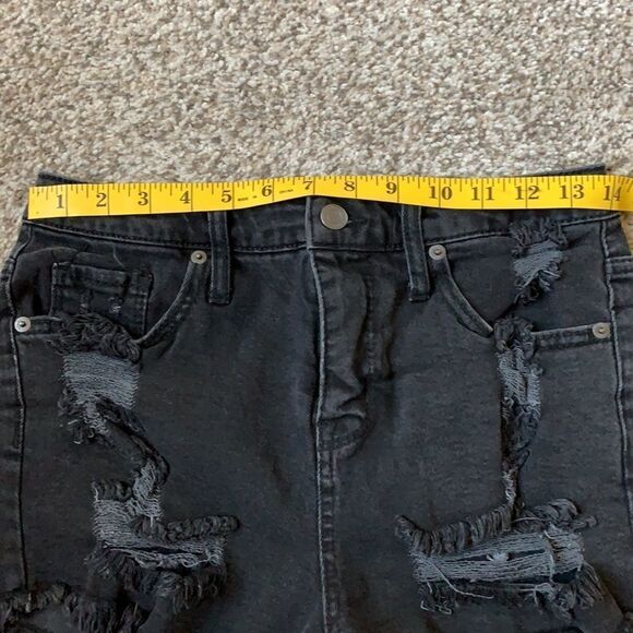 Mossimo High Rise Jean Shorts Distressed Size 6 - Picture 5 of 7